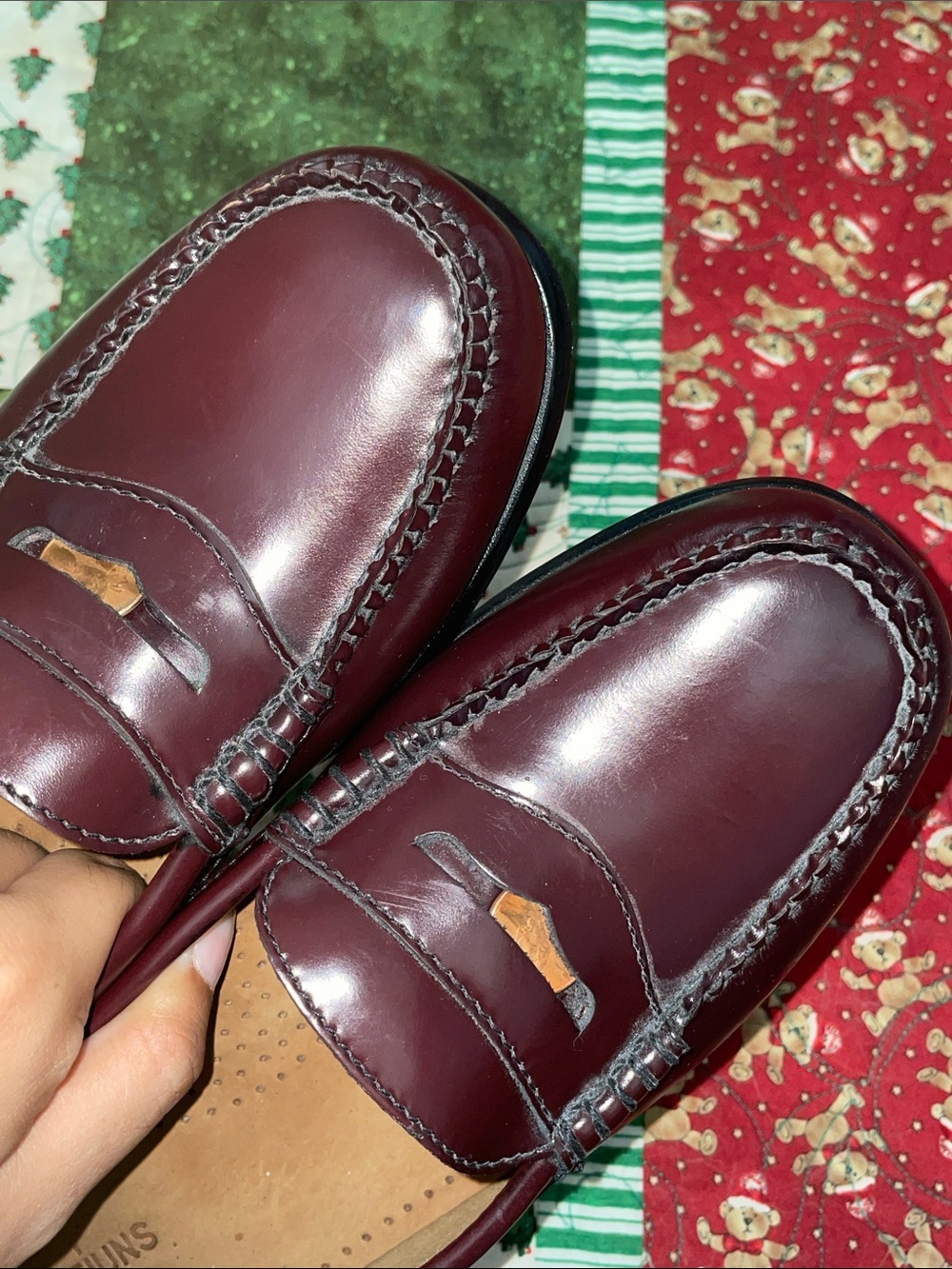 G.H. Bass & Co. Women's Burgundy Penny Loafers Size 7M - Picture 11 of 13